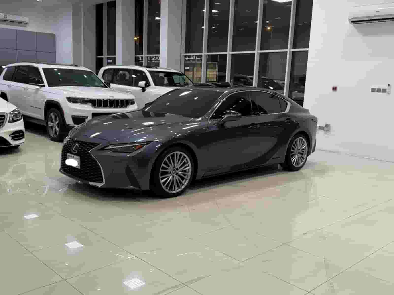 لكزس IS-350 2023  لكزس IS-350 2023